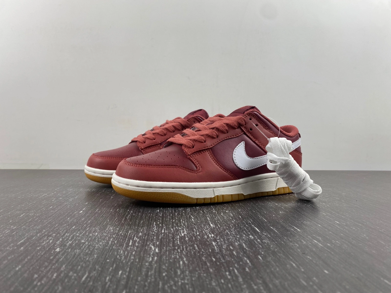 Nike Dunk Low “Desert Berry "  DD1503-603