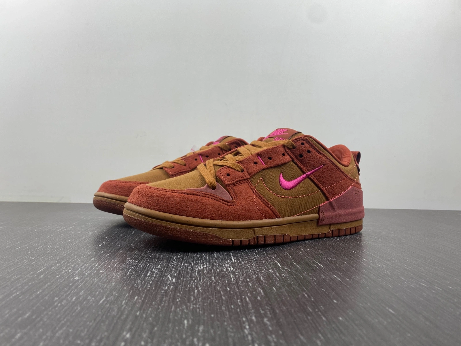 Nike Dunk Low Disrupt 2 Desert Bronze Pink Prime (W)  DH4402-200