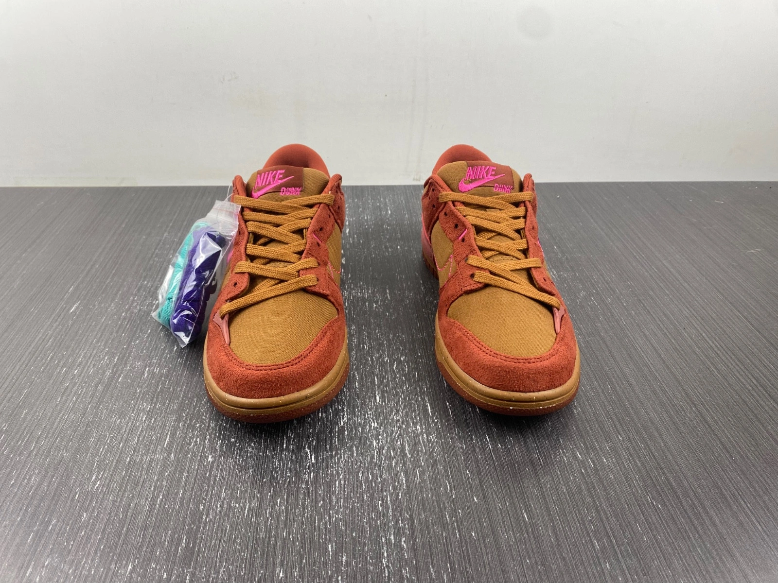 Nike Dunk Low Disrupt 2 Desert Bronze Pink Prime (W)  DH4402-200
