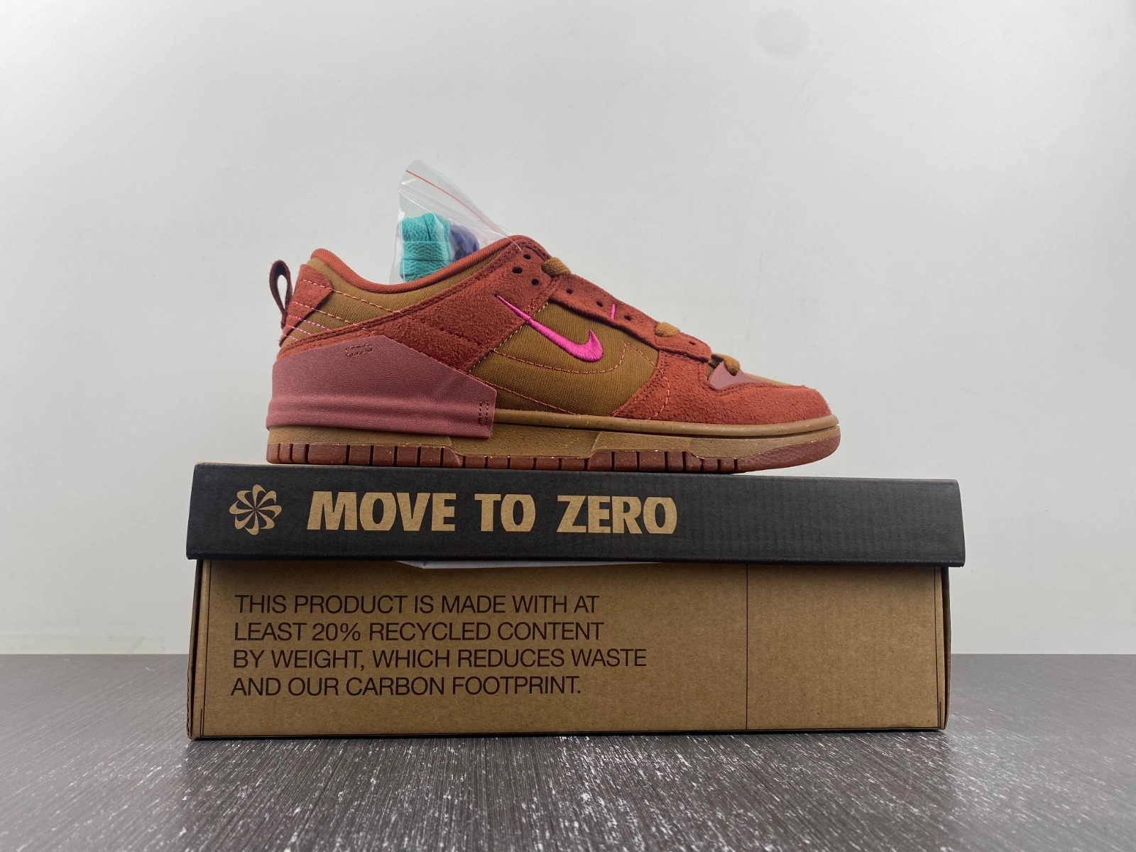 Nike Dunk Low Disrupt 2 Desert Bronze Pink Prime (W)  DH4402-200
