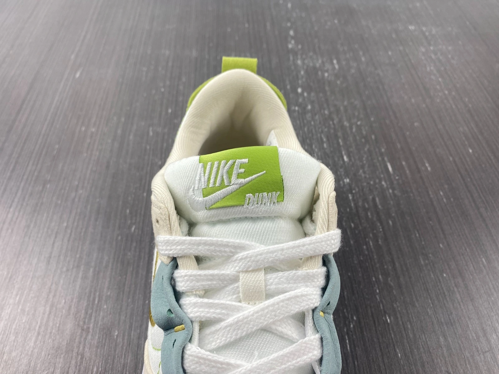 Nike Dunk Low Disrupt 2 Easter Pastel (W) - DV3457-100