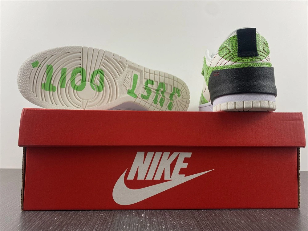 Nike Dunk Low Disrupt 2 Just Do It Snakeskin Green (W)  DV1491-101