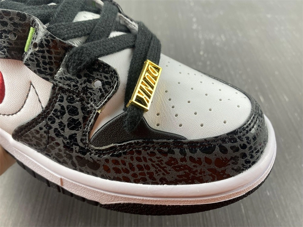Nike Dunk Low Disrupt 2 Just Do It Snakeskin (W) DV1490-161