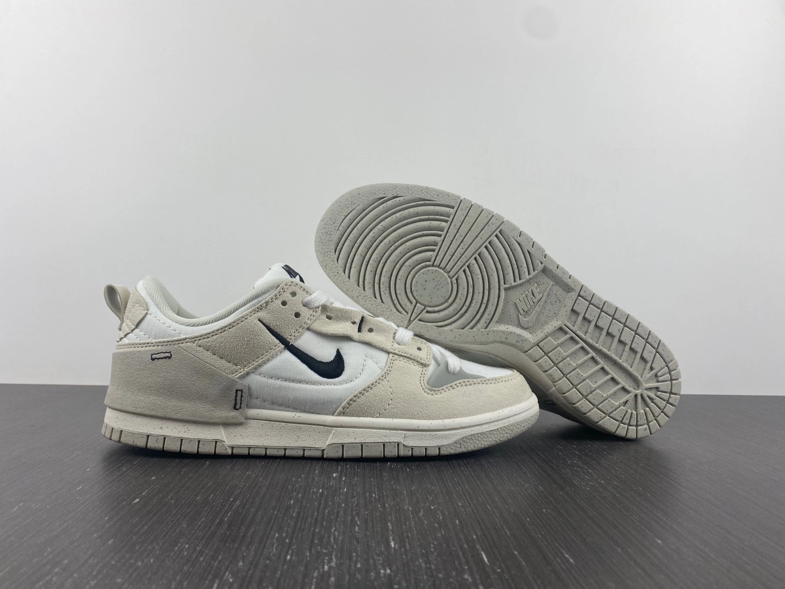 Nike Dunk Low Disrupt 2 Pale Ivory Black (W)   DH4402-101