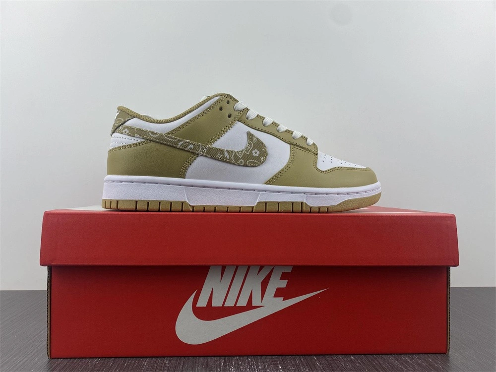 Nike Dunk Low Essential Paisley Pack Barley (W)  DH4401-104