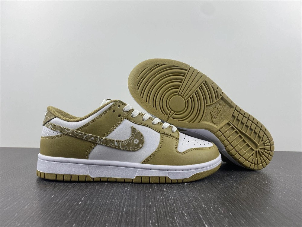 Nike Dunk Low Essential Paisley Pack Barley (W)  DH4401-104