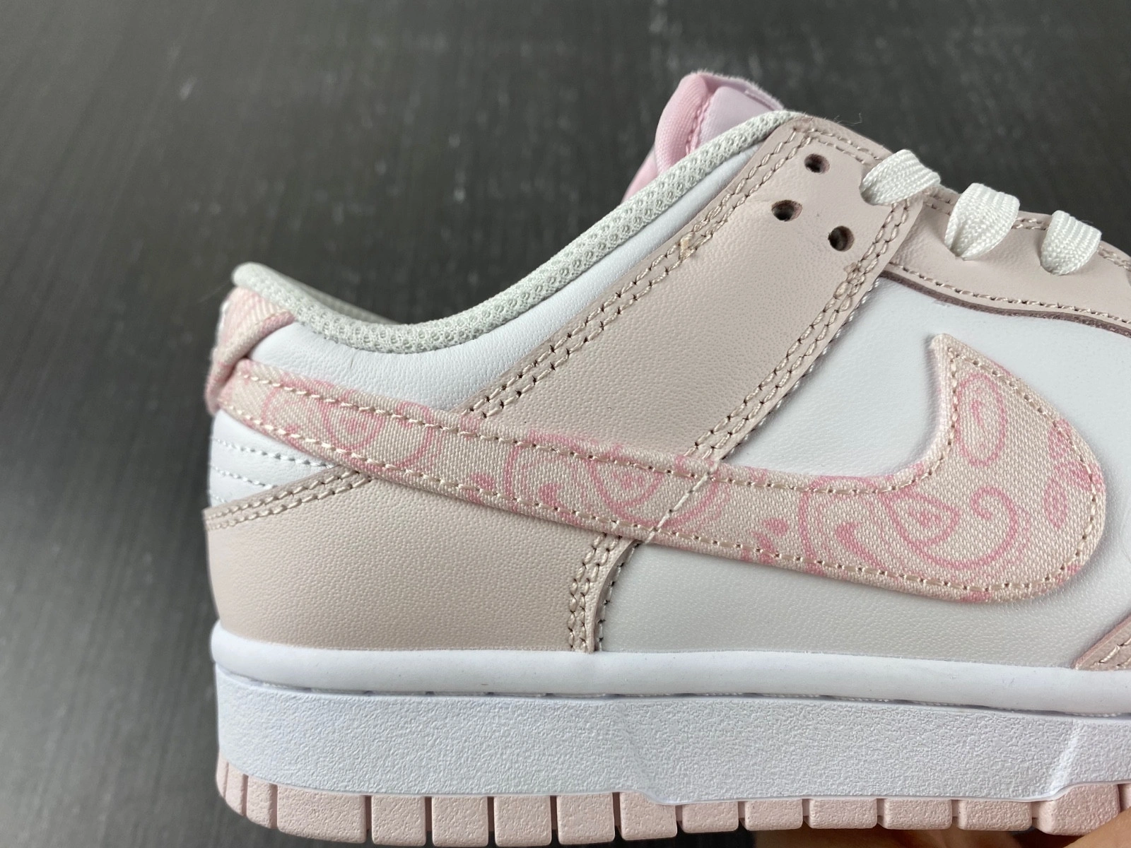 Nike Dunk Low Essential Paisley Pack Pink (W)   FD1449-100