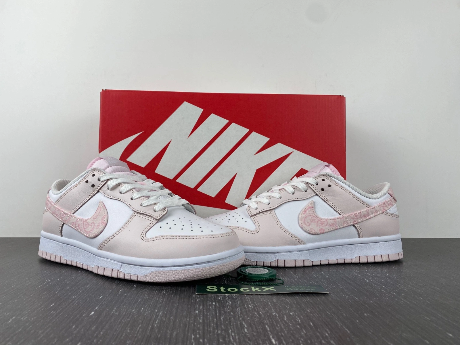 Nike Dunk Low Essential Paisley Pack Pink (W)   FD1449-100