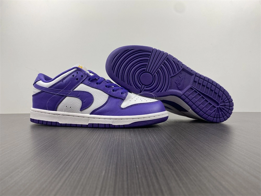 Nike Dunk Low Flip the Old School (W) - DJ4636-100