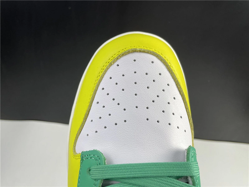 Nike Dunk Low “Free 99”  DH0952-100
