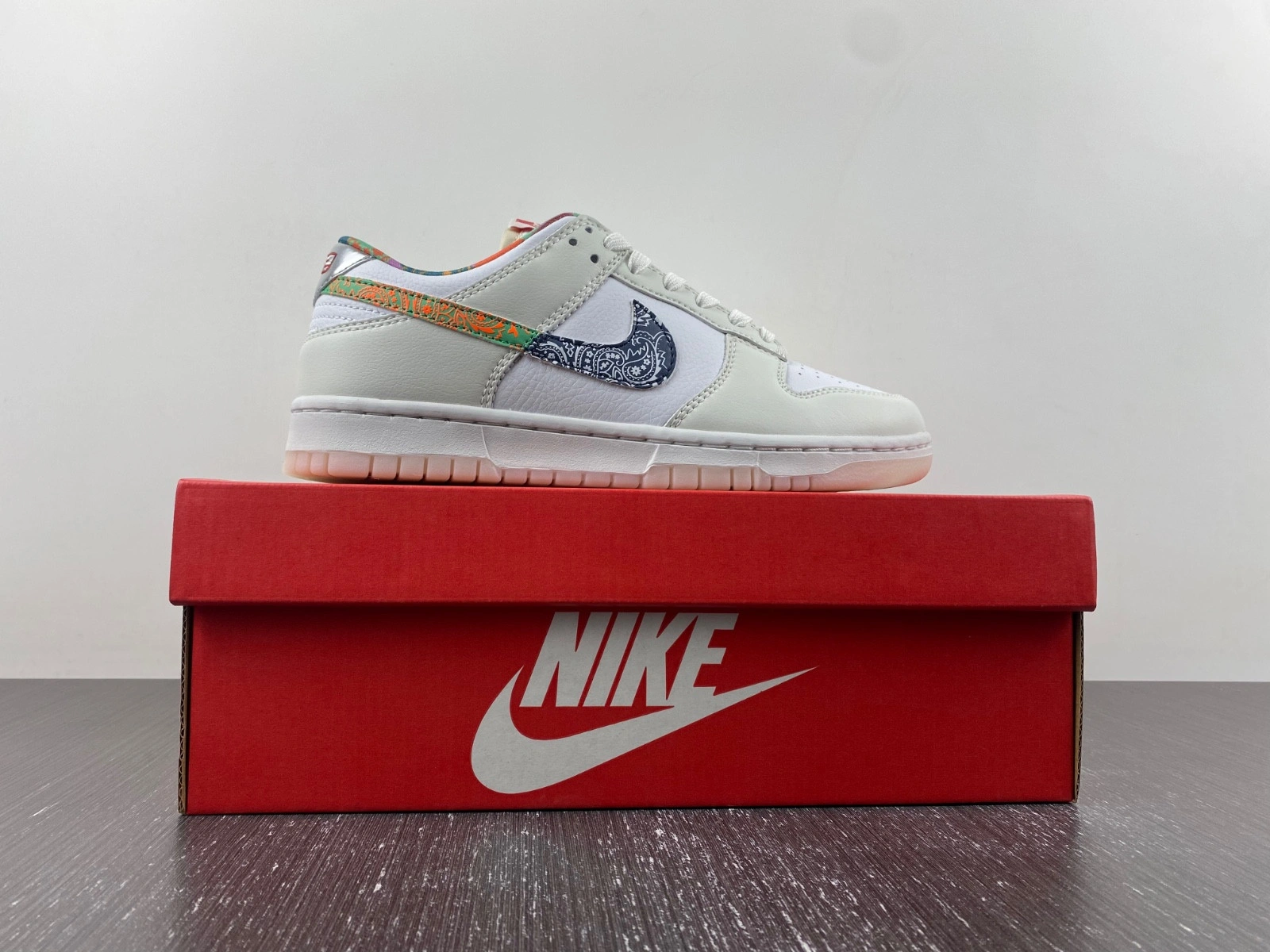 Nike Dunk Low GS 