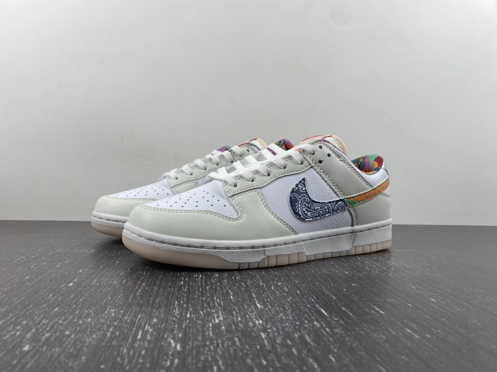 Nike Dunk Low GS 