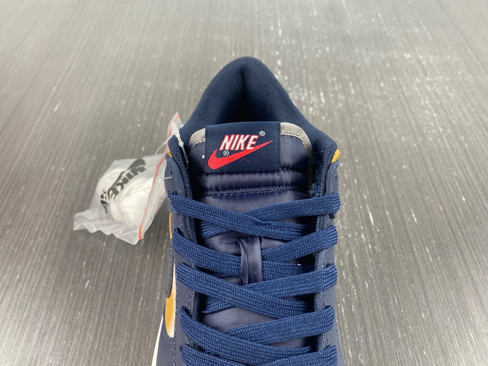 Nike Dunk Low Graffiti Navy - DM0108-400
