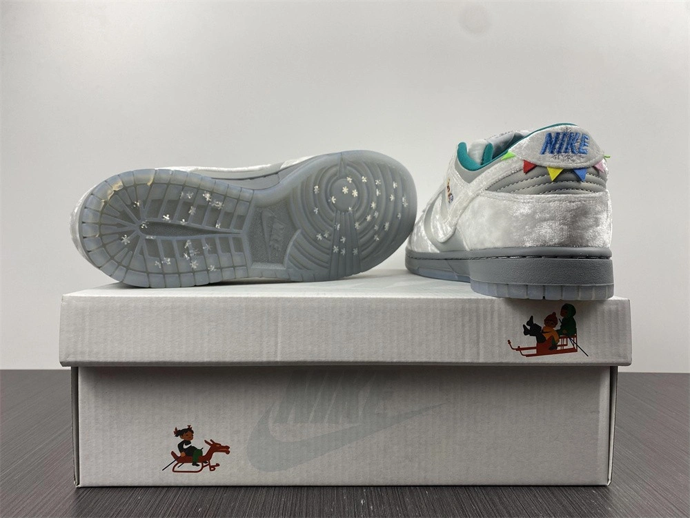 Nike Dunk Low Ice DO2326-001
