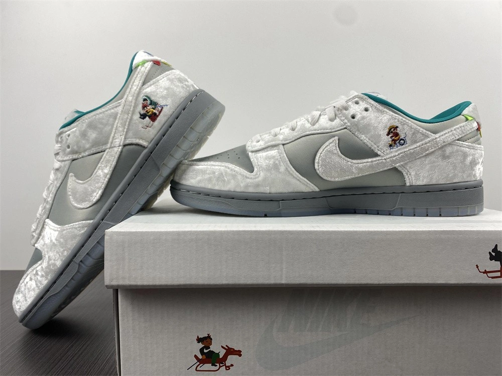 Nike Dunk Low Ice DO2326-001