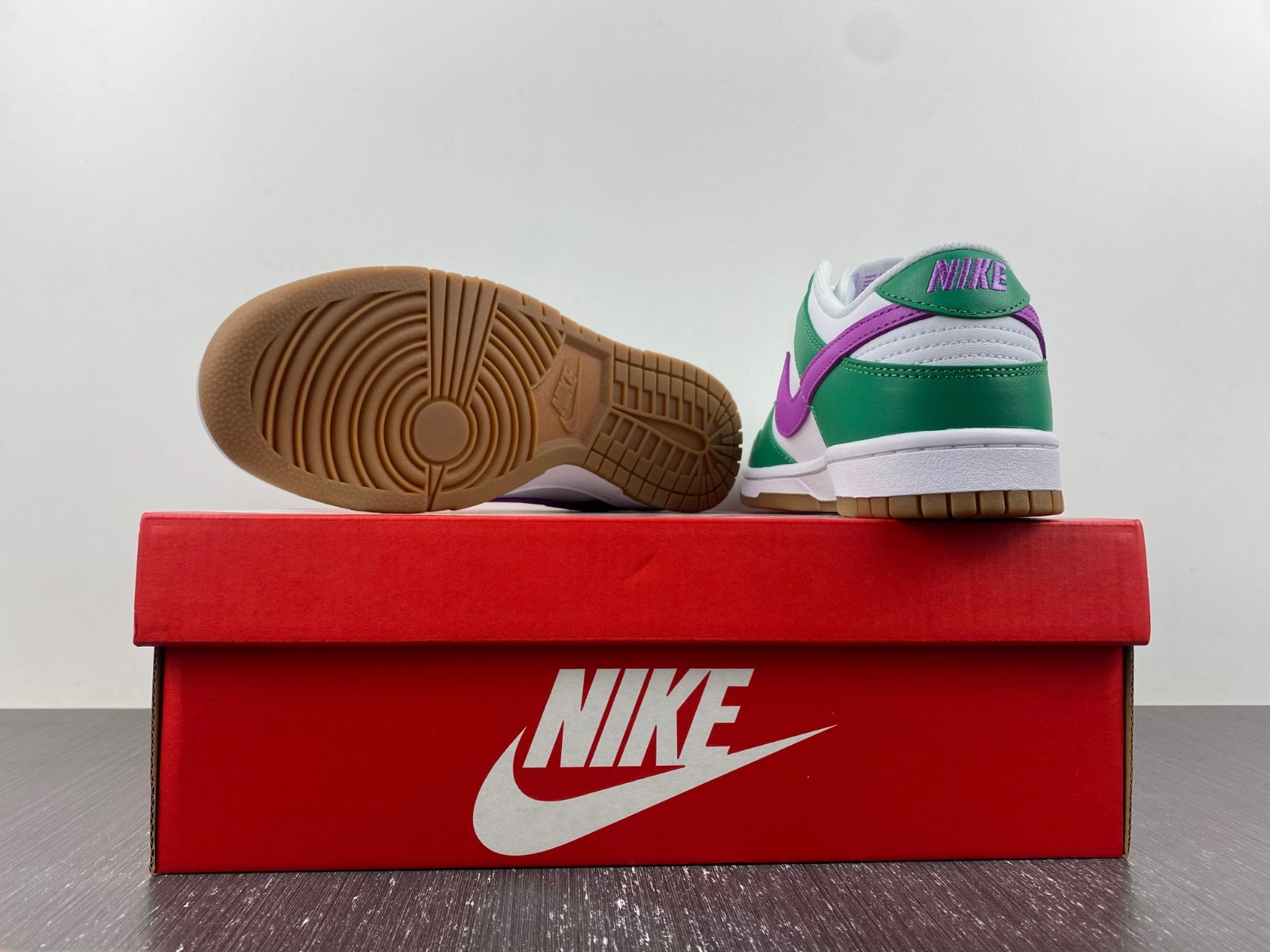 Nike Dunk Low 