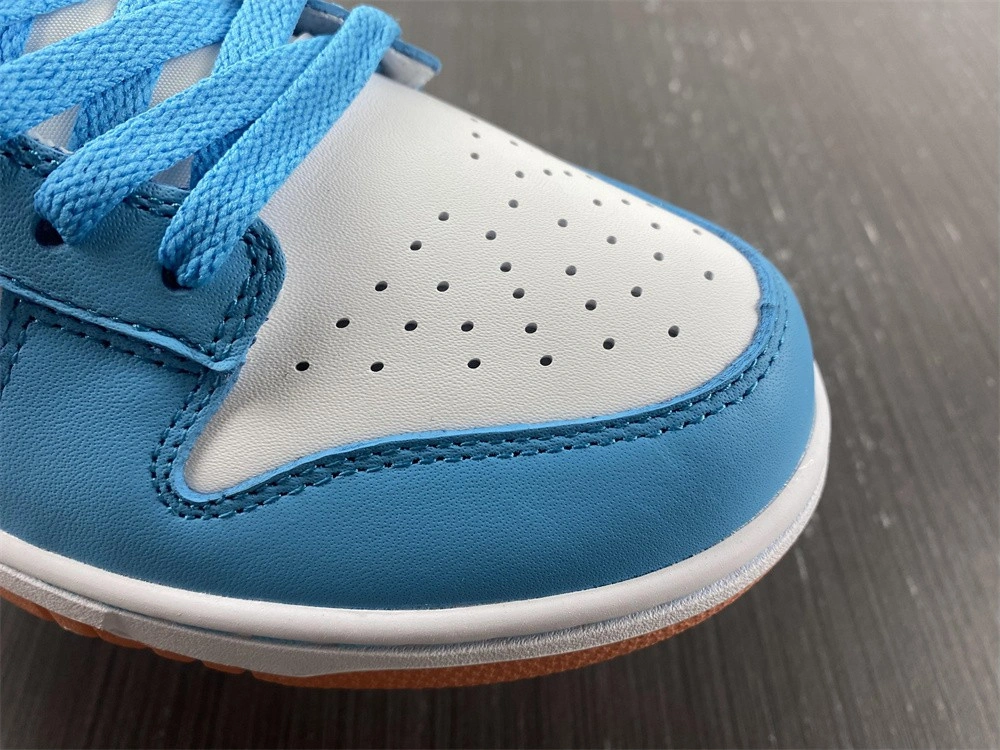 Nike Dunk Low Kyrie Irving Baltic Blue (GS)  DN4179-400