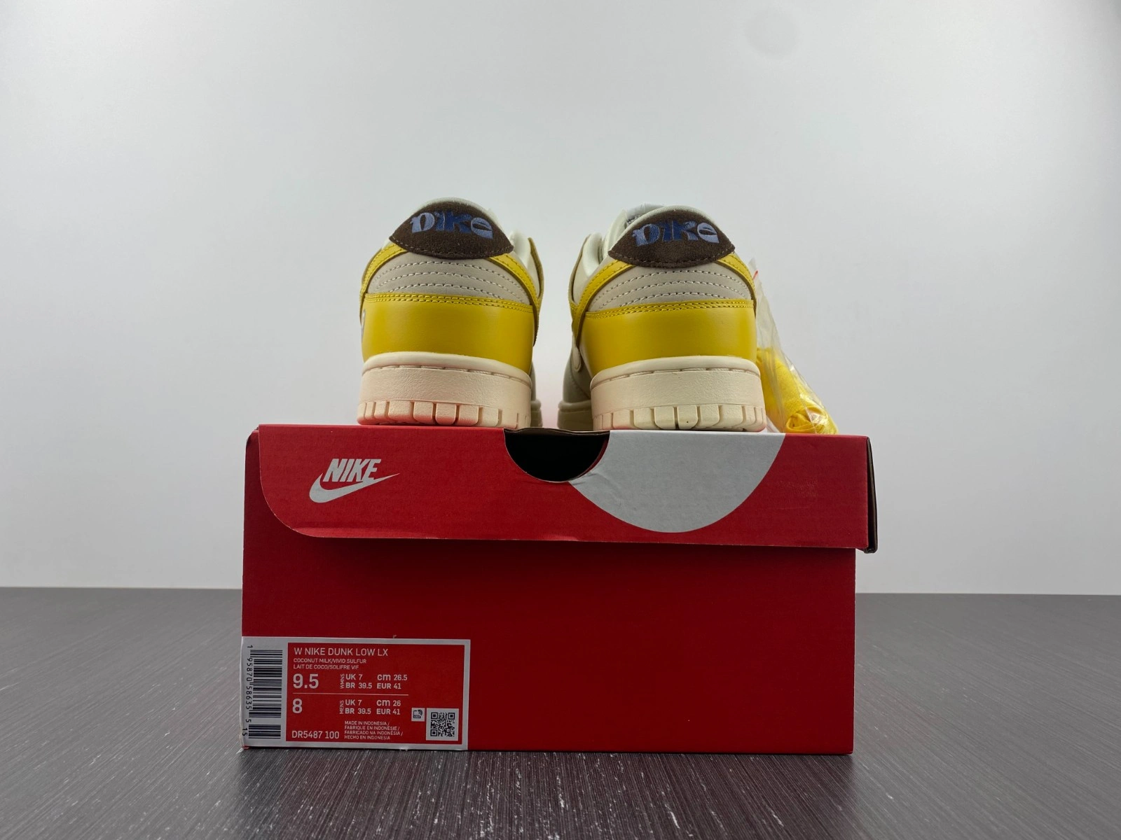 Nike Dunk Low LX Banana (W) - DR5487-100