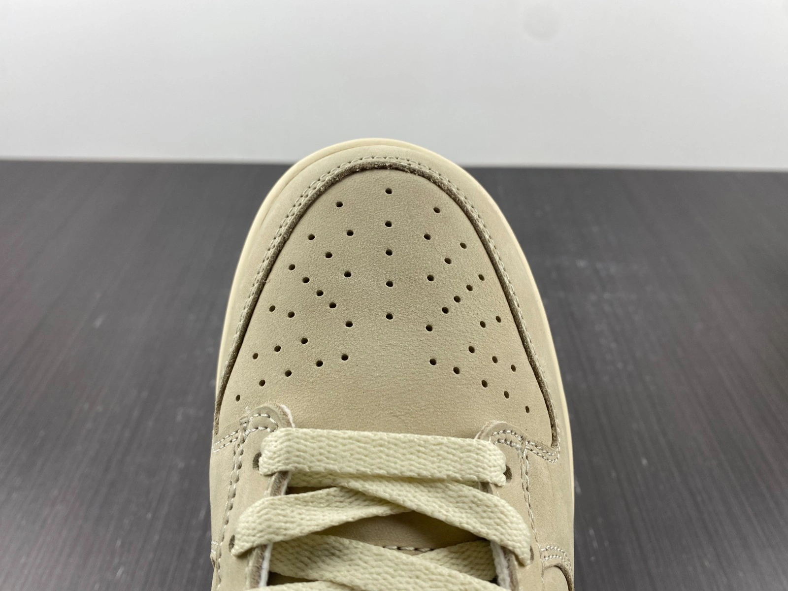 Nike Dunk Low LX Banana (W) - DR5487-100