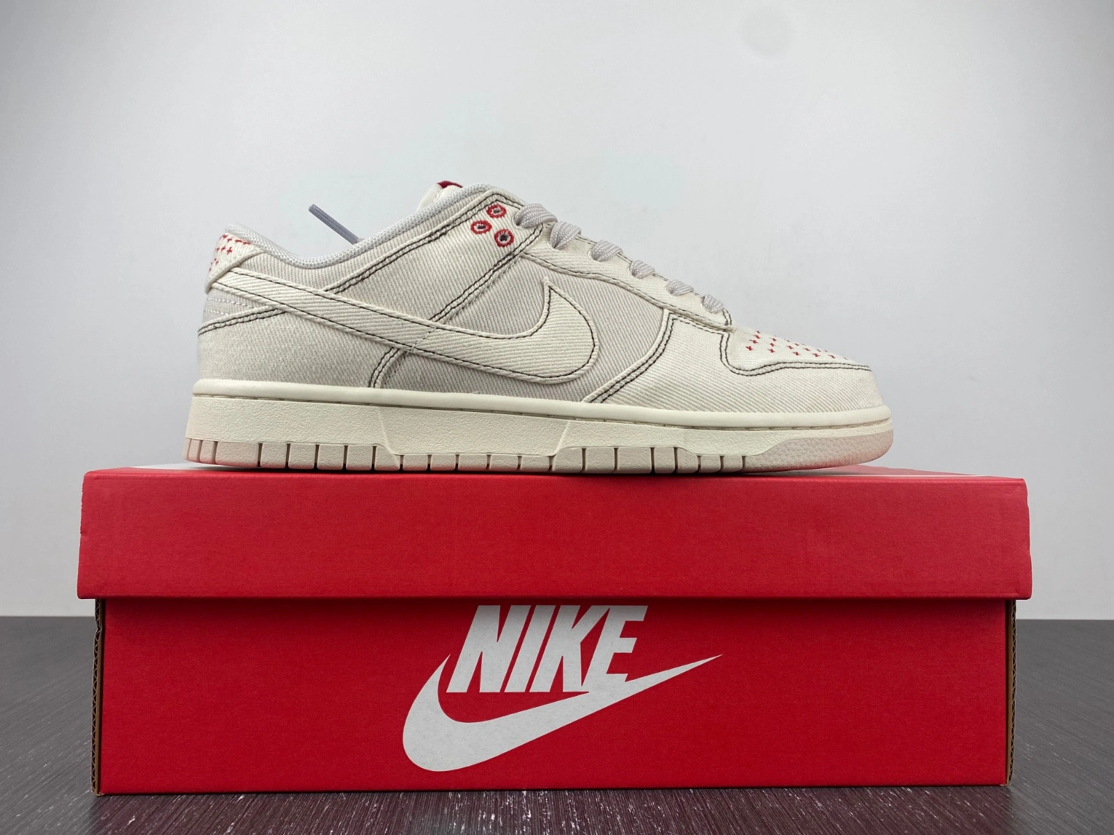 Nike Dunk Low Light Orewood Brown DV0834-100