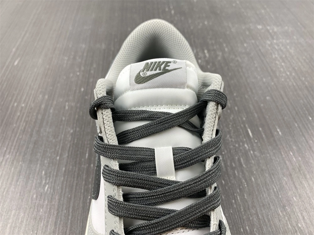 Nike Dunk Low Light Smoke Grey (W) - DD1503-117