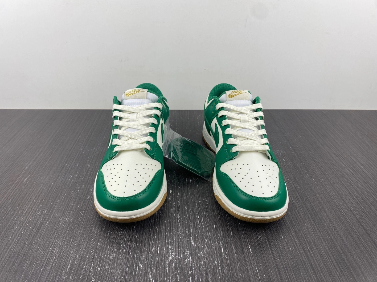 Nike Dunk Low Malachite University Gold (W) FB7173-131