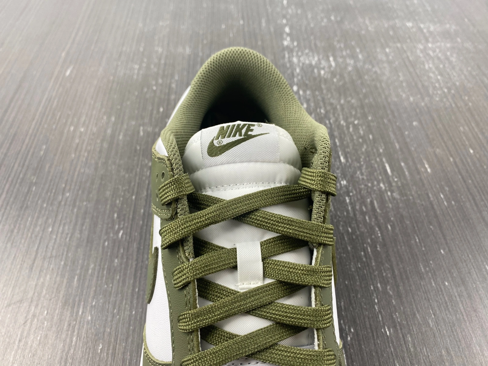 Nike Dunk Low Medium Olive (W) - DD1503-120