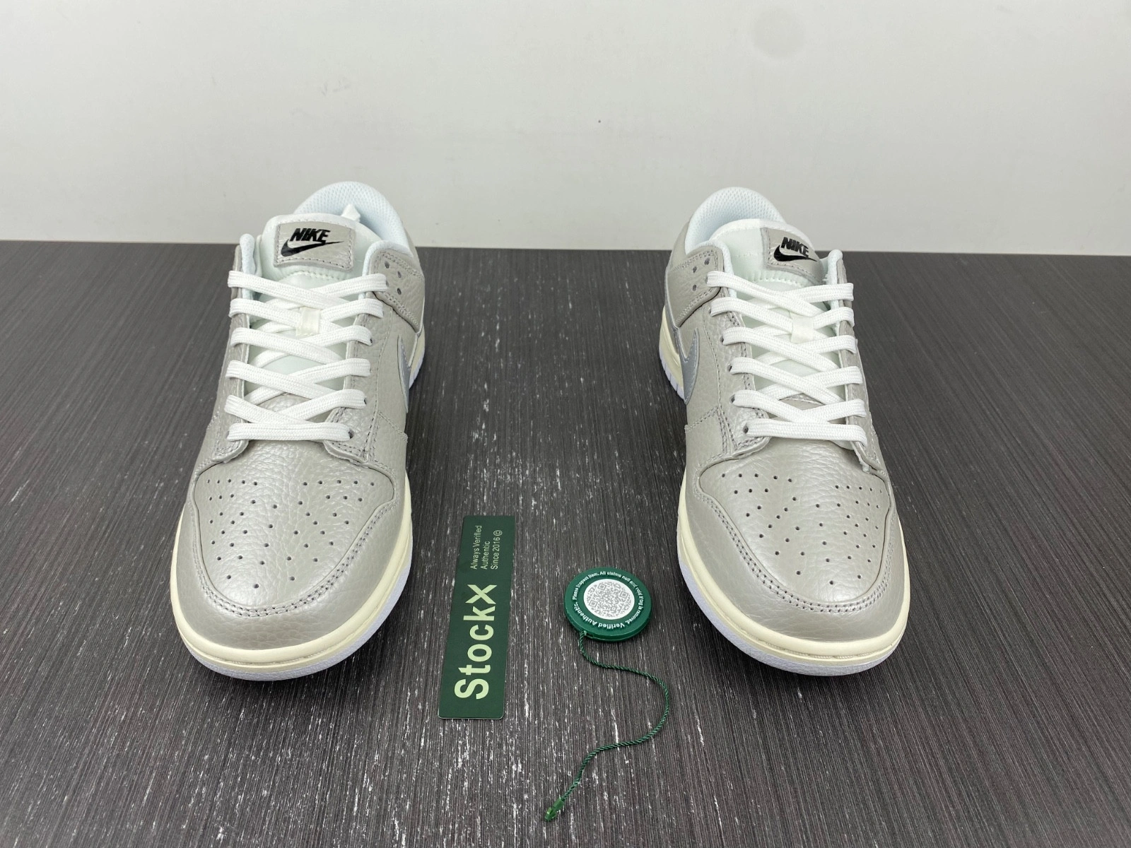 Nike Dunk Low Metallic Silver - DX3197-095