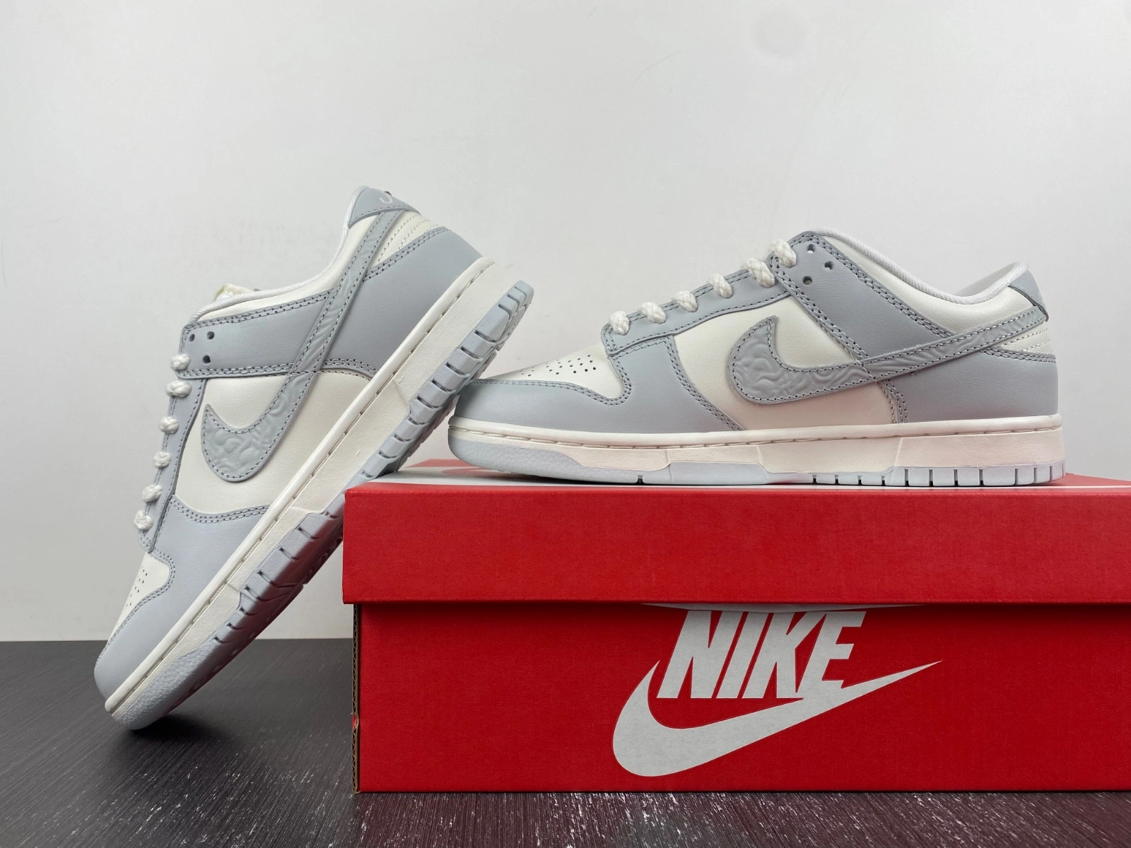 Nike Dunk Low Needlework  FJ4553-133