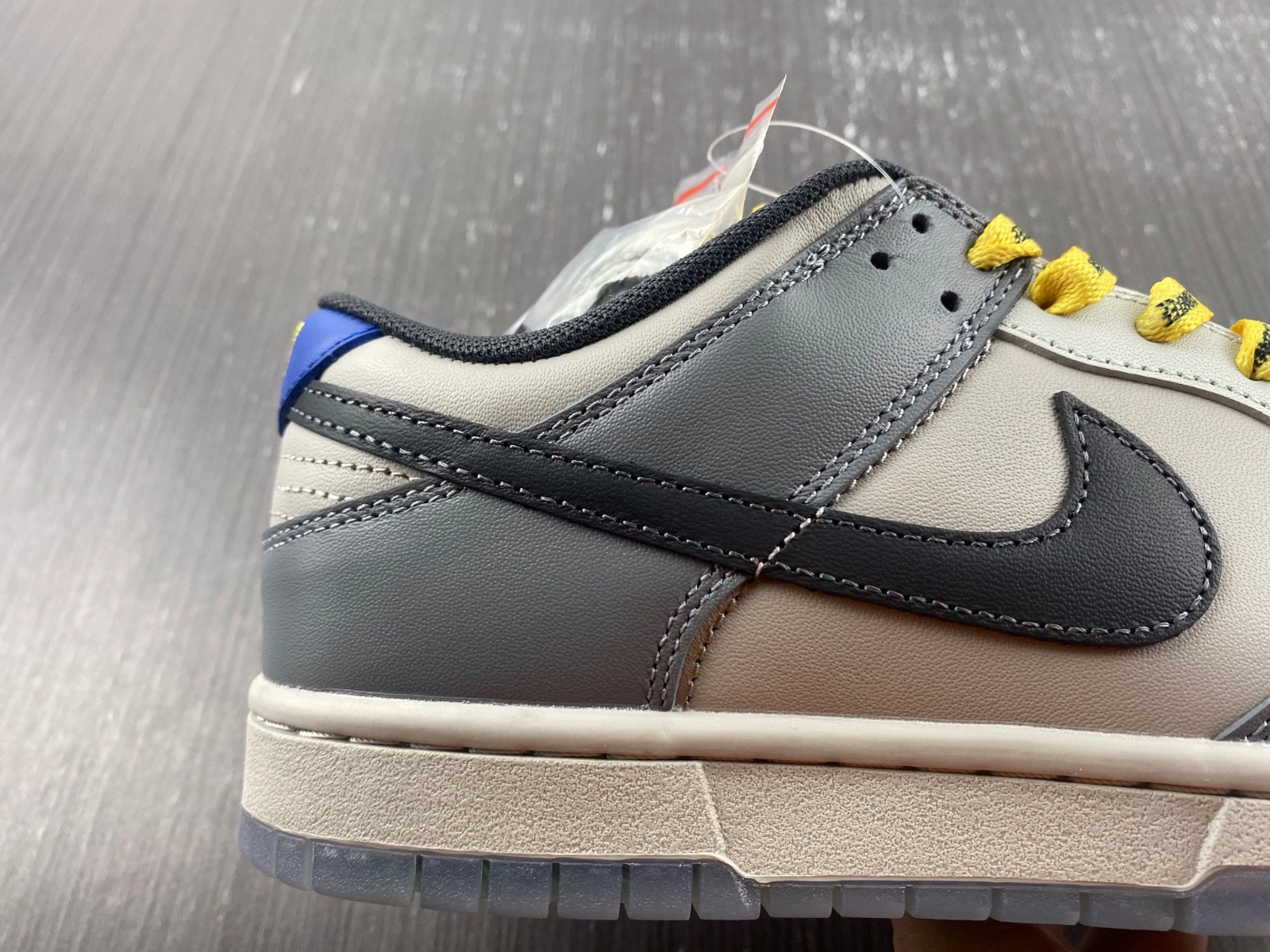 Nike Dunk Low North Carolina A&T - DR6187-001