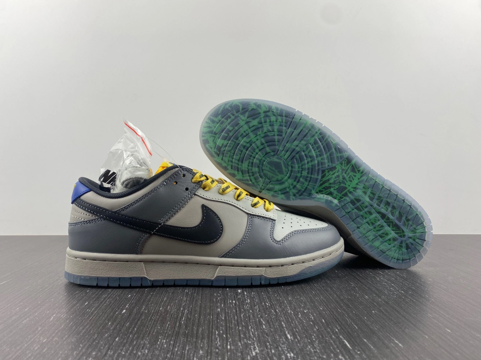 Nike Dunk Low North Carolina A&T - DR6187-001
