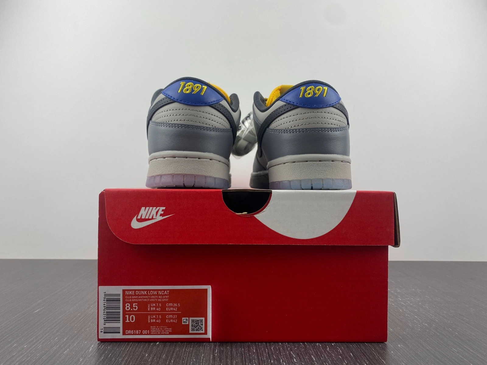 Nike Dunk Low North Carolina A&T - DR6187-001