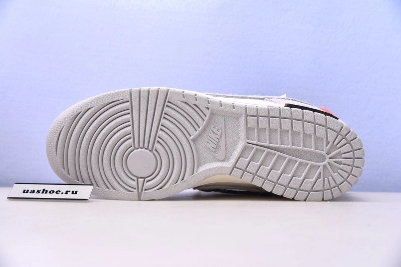 Nike Dunk Low OWT Lot 18 - DJ0950-112