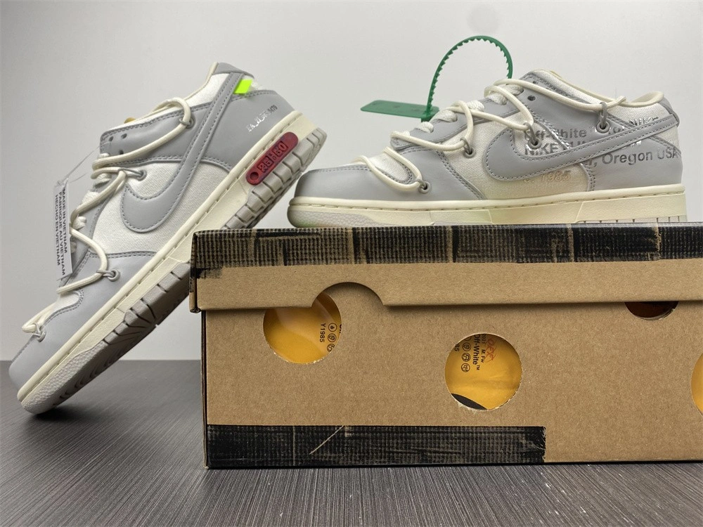 Nike Dunk Low OWT Lot 25 - DM1602-121