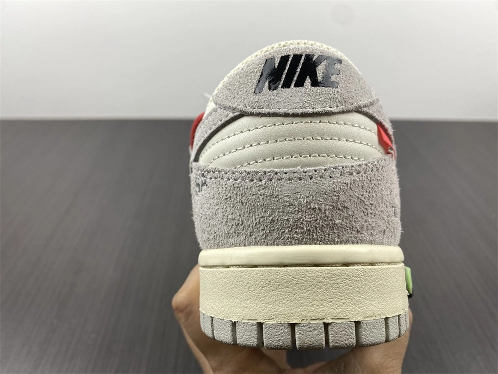 Nike Dunk Low OWT Lot 33 - DJ0950-118