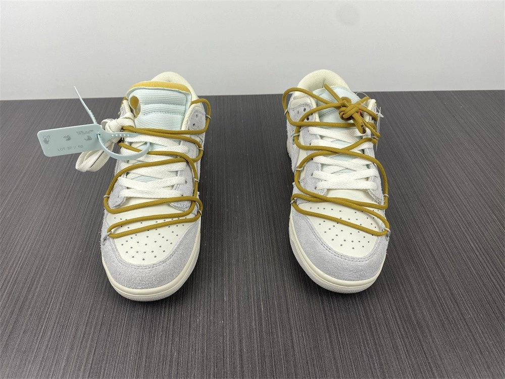 Nike Dunk Low OWT Lot 37 - DJ0950-105