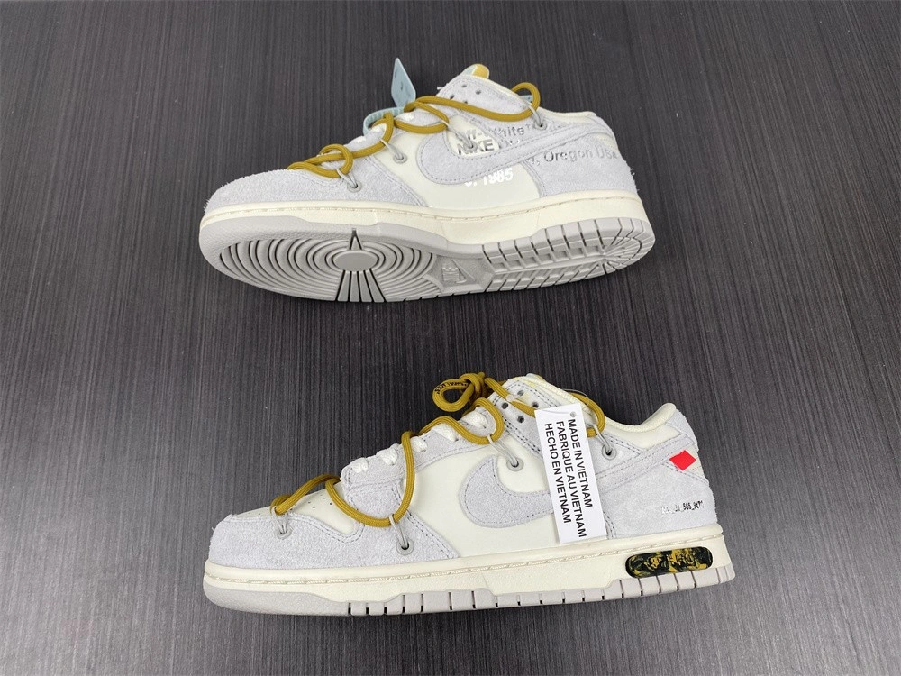 Nike Dunk Low OWT Lot 37 - DJ0950-105