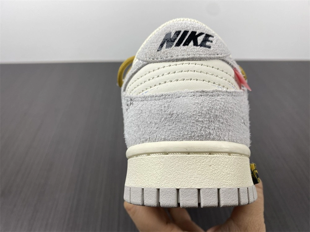 Nike Dunk Low OWT Lot 37 - DJ0950-105