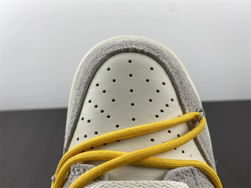 Nike Dunk Low OWT Lot 39 - DJ0950-109