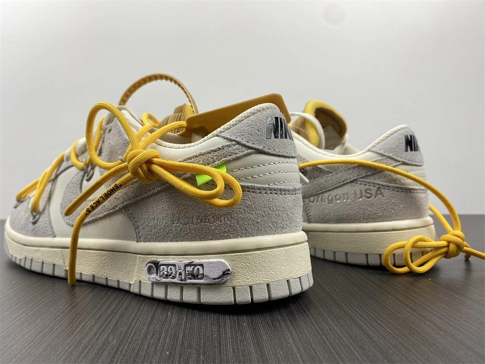 Nike Dunk Low OWT Lot 39 - DJ0950-109