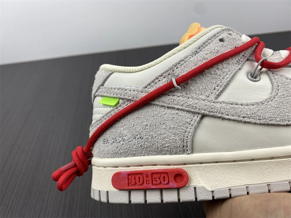 Nike Dunk Low OWT Lot 40 - DJ0950-103