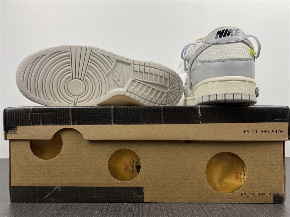 Nike Dunk Low OWT Lot 49 - DM1602-123
