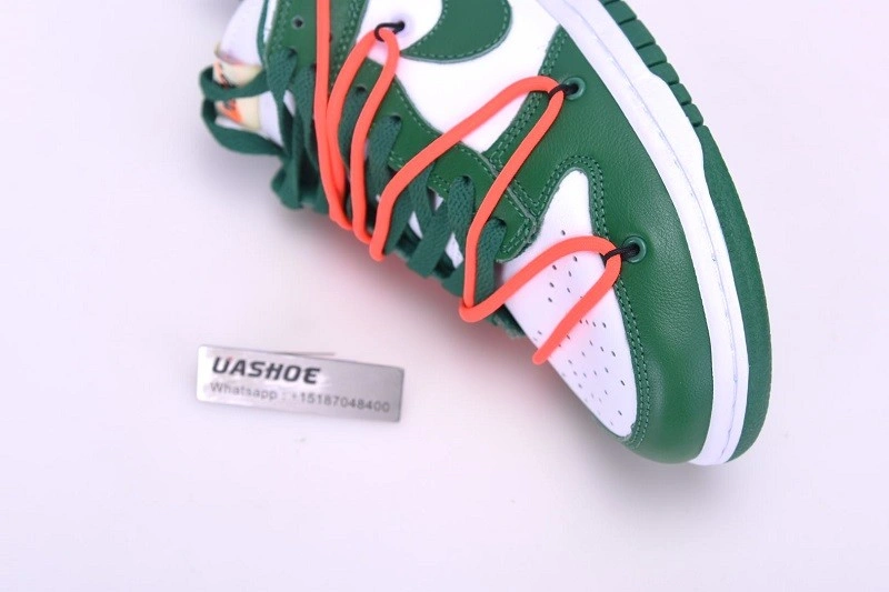 Nike Dunk Low OWT Pine Green   CT0856-100
