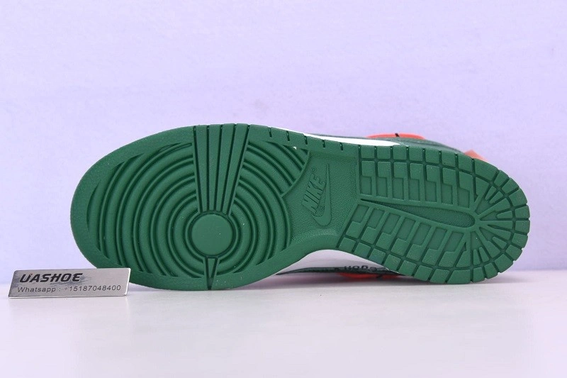 Nike Dunk Low OWT Pine Green   CT0856-100