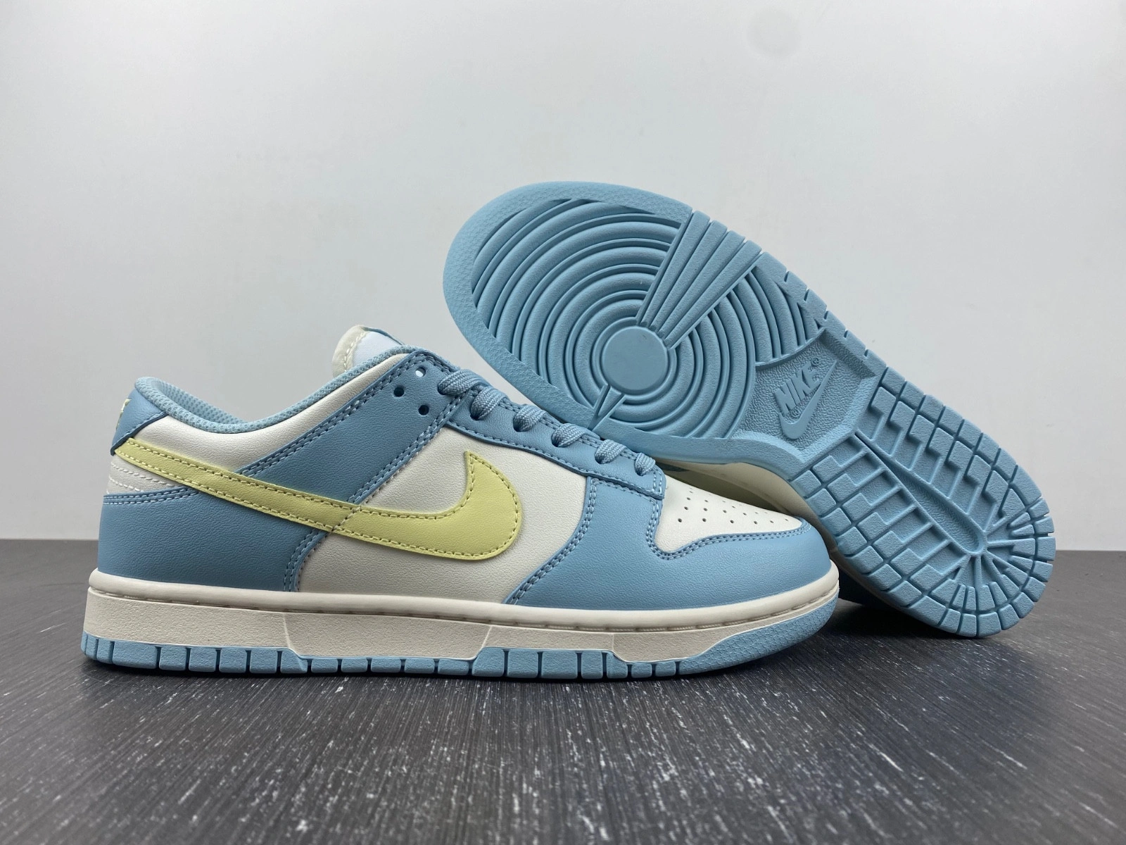 Nike Dunk Low Ocean Bliss Citron Tint (Women's)  DD1503 123