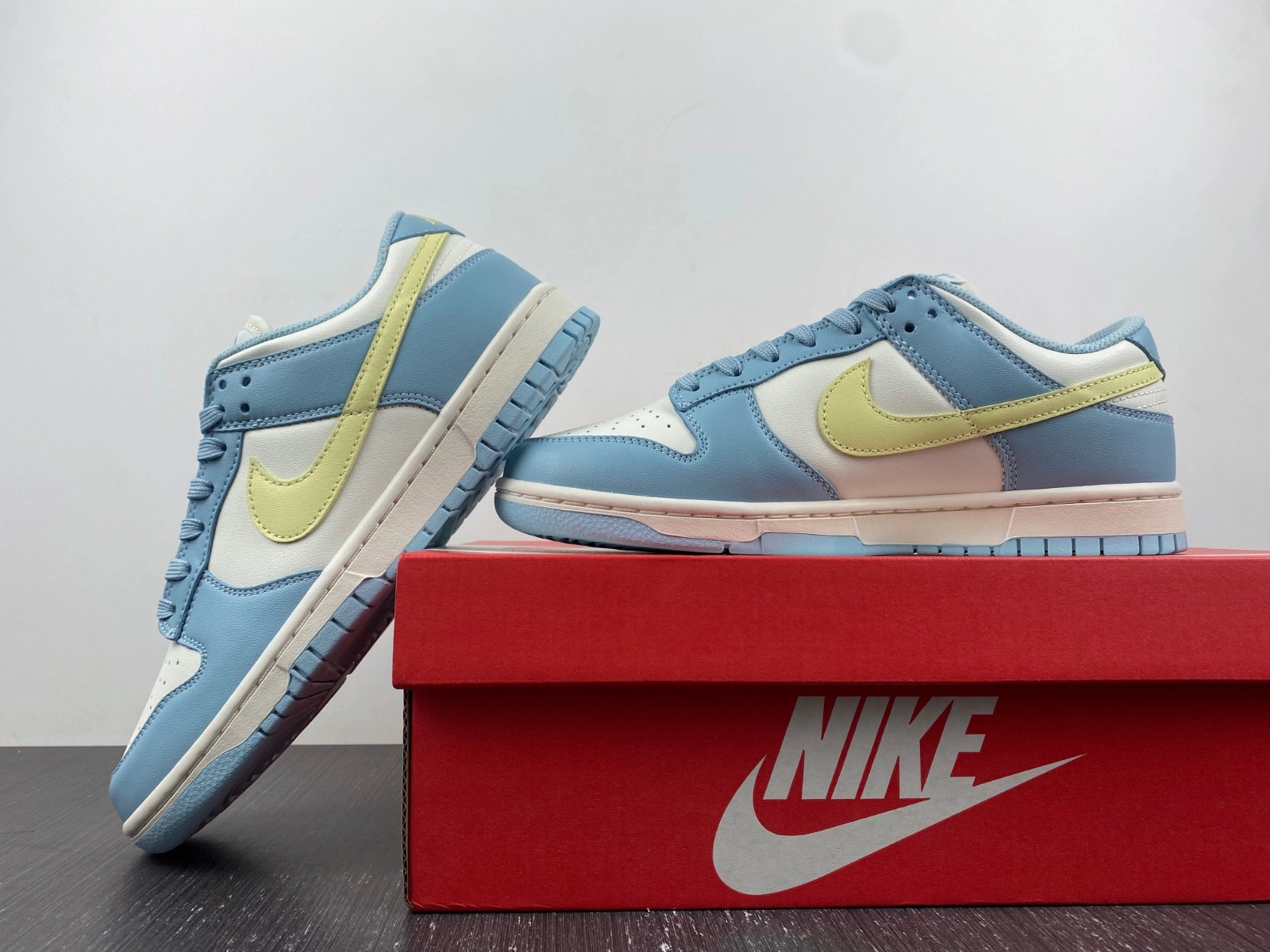 Nike Dunk Low Ocean Bliss Citron Tint (Women's)  DD1503 123