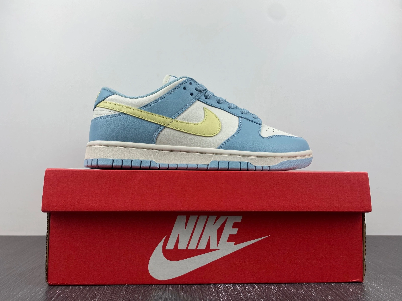 Nike Dunk Low Ocean Bliss Citron Tint (Women's)  DD1503 123