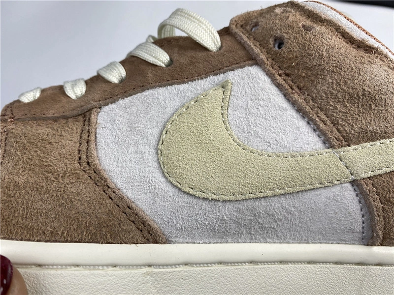 Nike Dunk Low PRM 