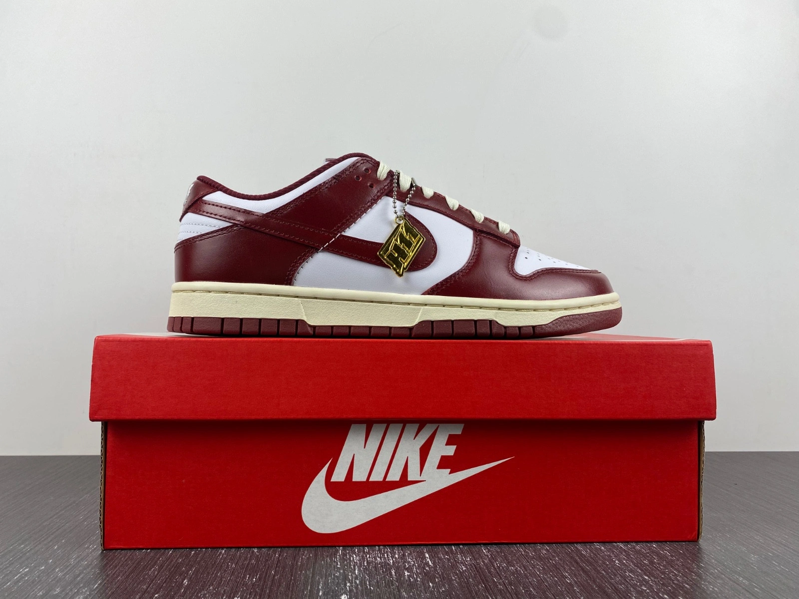 Nike Dunk Low PRM Vintage Team Red (Women's) FJ4555-100