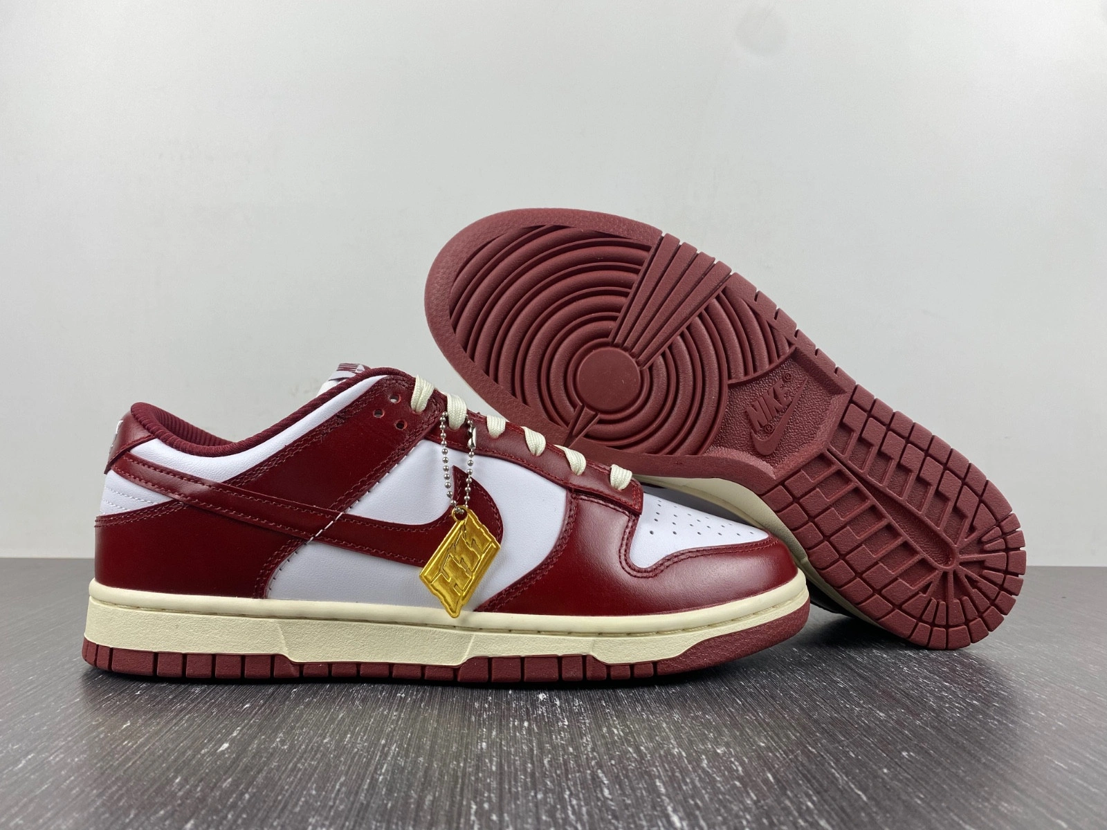 Nike Dunk Low PRM Vintage Team Red (Women's) FJ4555-100